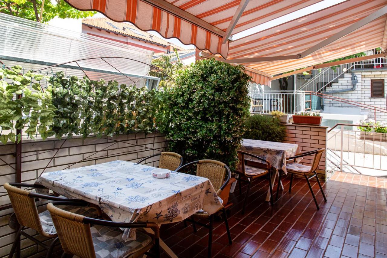 Apartmaji Pri Perotu Izola Buitenkant foto