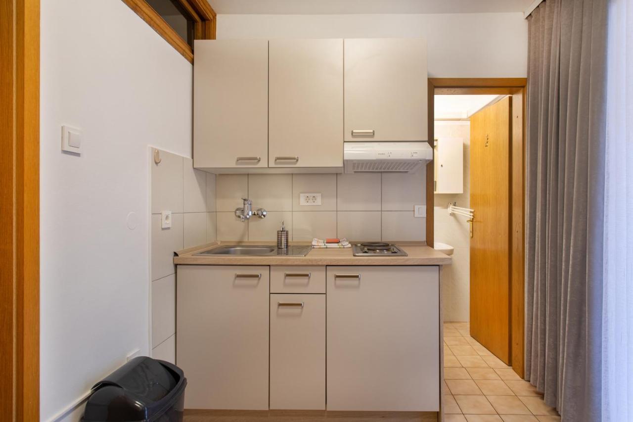 Apartmaji Pri Perotu Izola Buitenkant foto