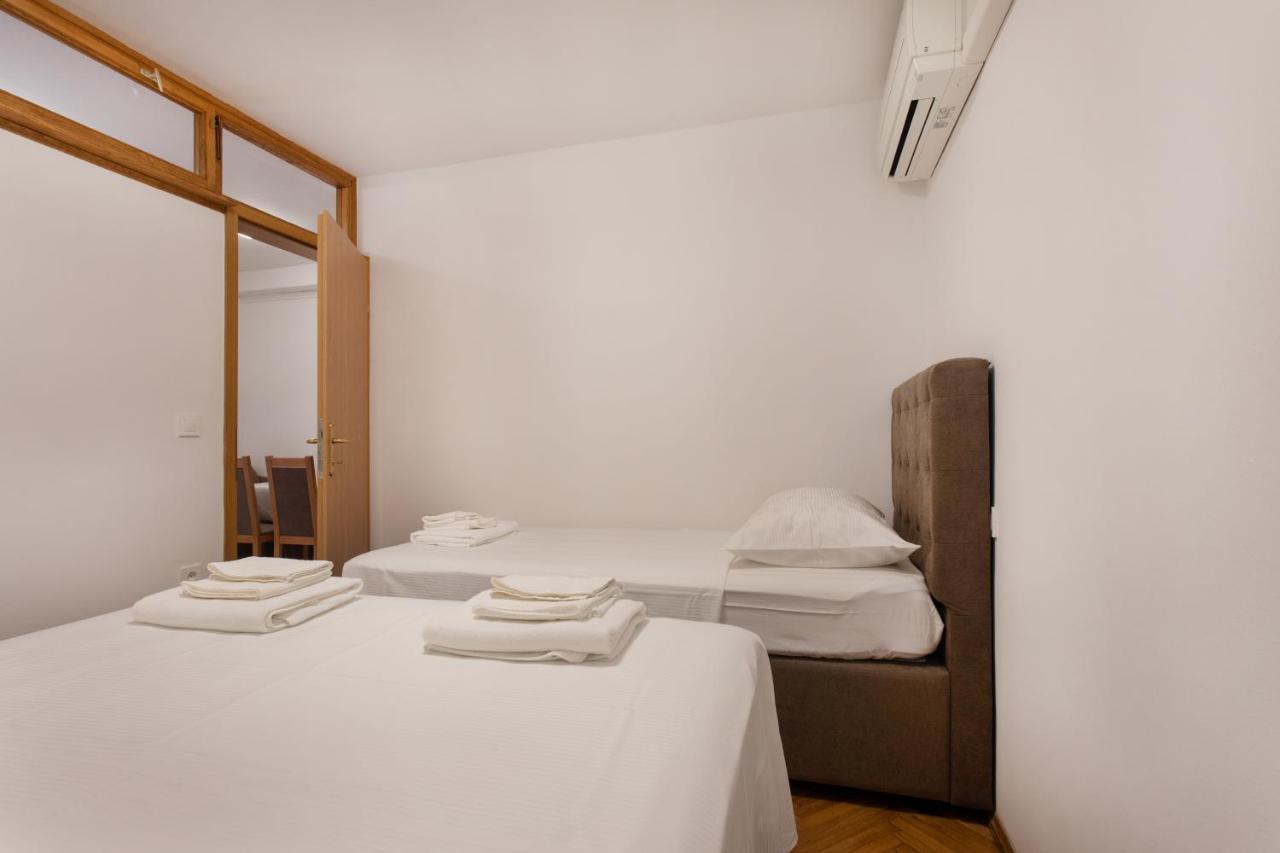 Apartmaji Pri Perotu Izola Buitenkant foto