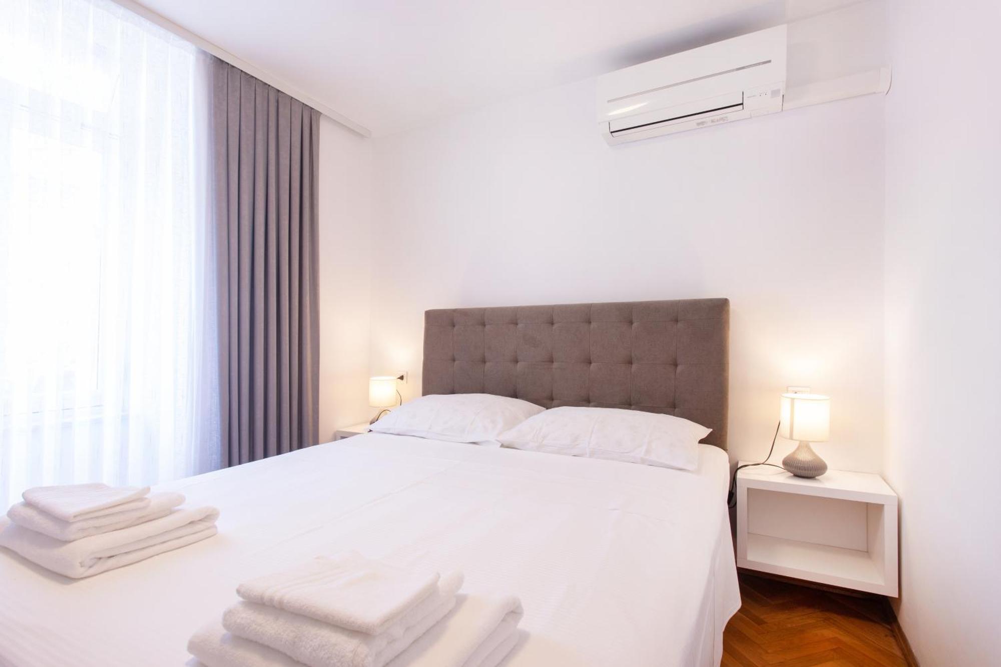 Apartmaji Pri Perotu Izola Buitenkant foto